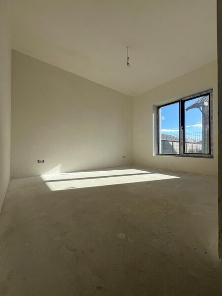 Tunari  Case premium  Eficiente energetic